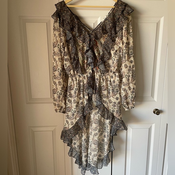 Let Me Be | Anthropologie Sheer Femme Maxi Ruffle Button Down. Size XL. Paisley - Picture 1 of 12